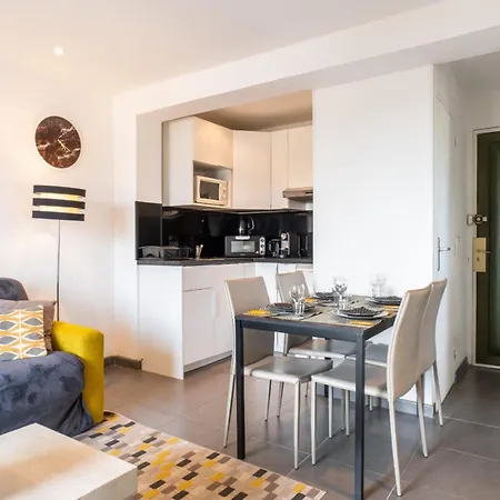 Apartman With Balcony With Direct Access To The