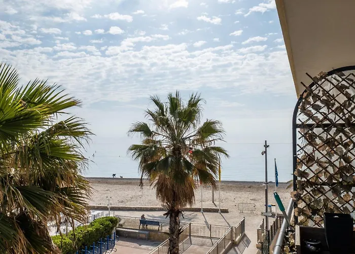With Balcony With Vue Apartment